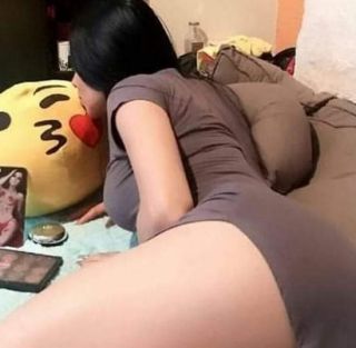 Gece online porno hikaye  okumak, sonsuza dek hayatımı değiştirdi, ben bir fahişe oldum.