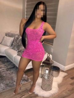 Yabancı sınırsız travesti Nikola