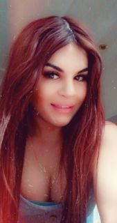 Yağlı masaj yapan travesti escort